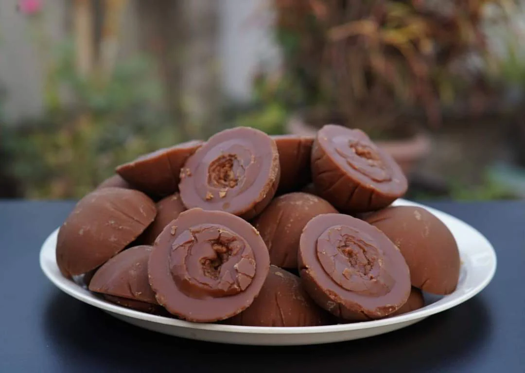 Khejur Gur 4